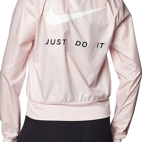 ❤ NIKE Swoosh Running Reflective Bomber Jacket - Picture 8 of 11